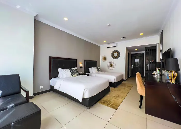 Queenco Hotel & Casino