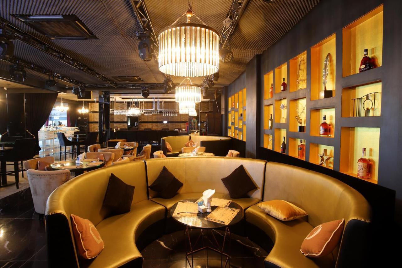 Queenco & Casino 酒店