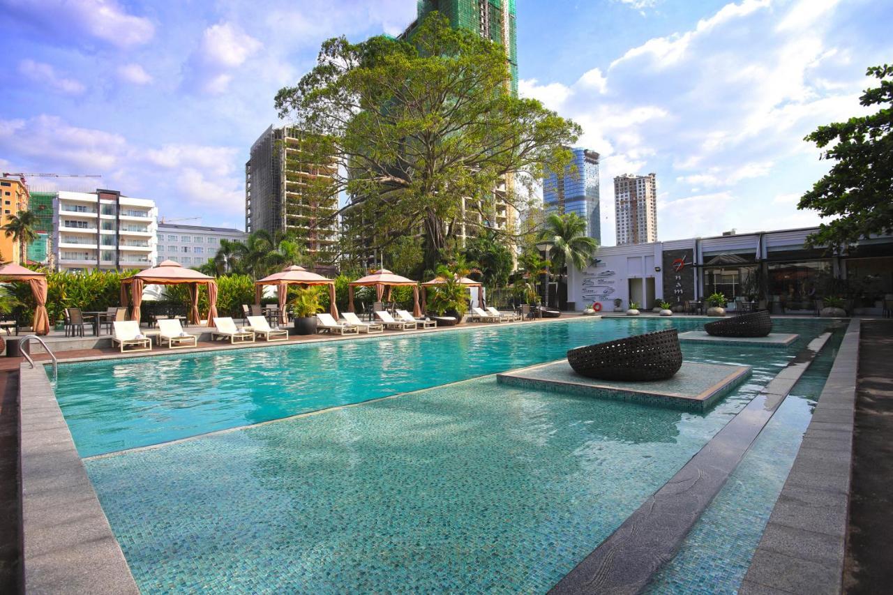 酒店 Queenco & Casino 磅逊